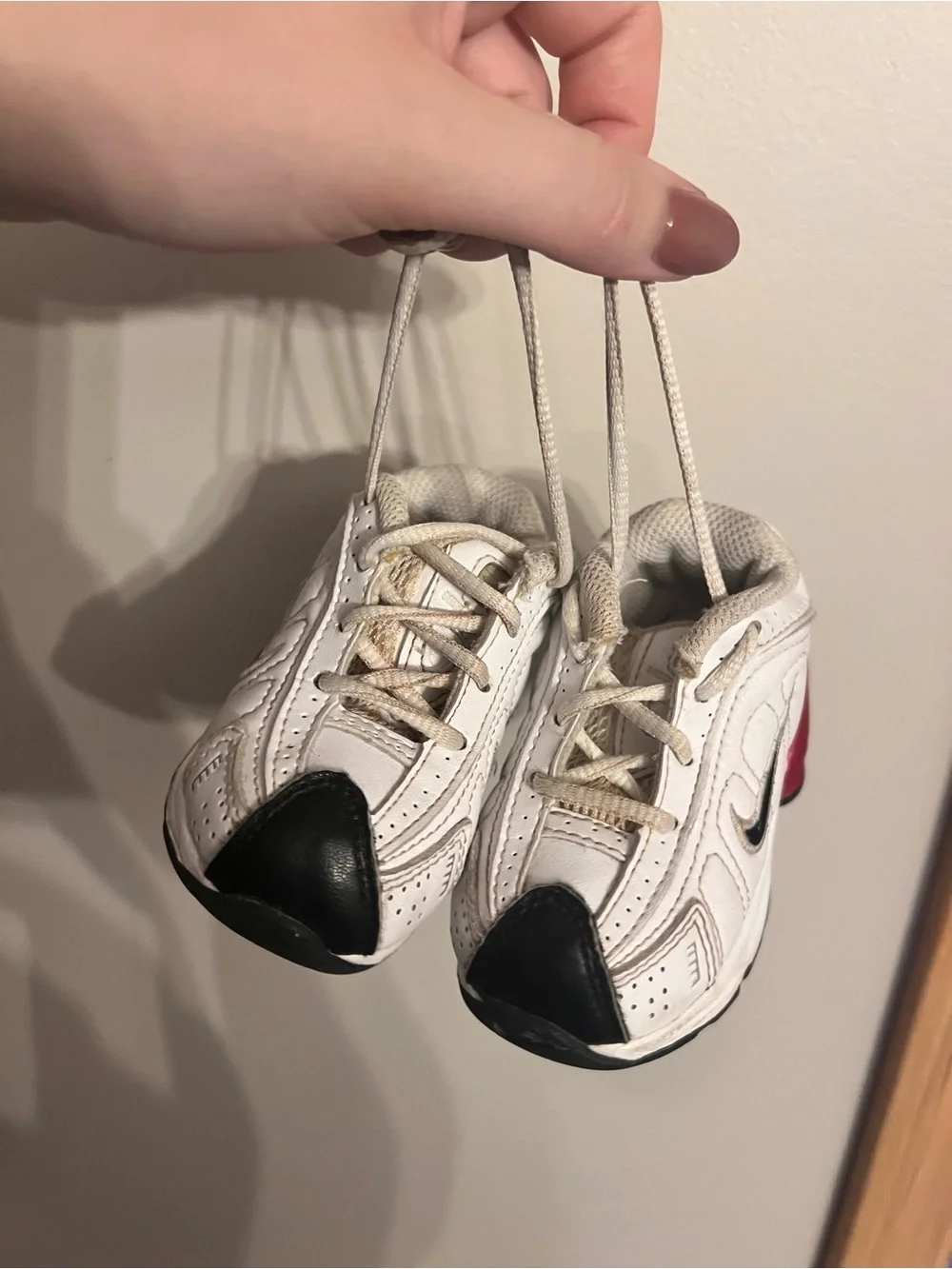 Vintage Nike Kids White, Red and Black Shock-Absorb Sneakers